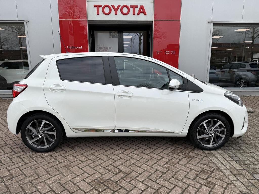 Toyota Yaris 1.5 Hybrid Premium | Panoramadak | parkeersenso, Auto's, Toyota, Gebruikt, Euro 6, 4 cilinders, Origineel Nederlands