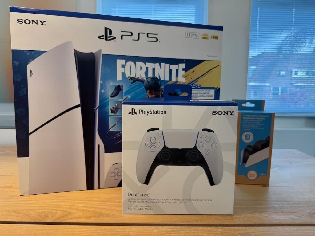 PlayStation 5 Slim Disc Edition Fortnite NIEUW!, Spelcomputers en Games, Spelcomputers | Sony PlayStation 5, Ophalen, Nieuw, Playstation 5