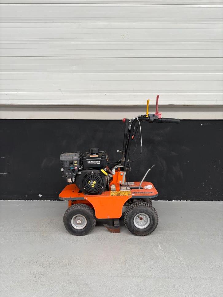 Graszodensnijder 300, Tuin en Terras, Grasmaaiers, Gebruikt, Benzine-grasmaaier, 30 t/m 39 cm, Ophalen