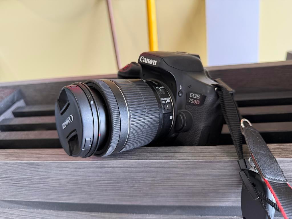 Canon EOS 750D spiegelreflexcamera, Ophalen of Verzenden, Gebruikt, Spiegelreflex, Canon