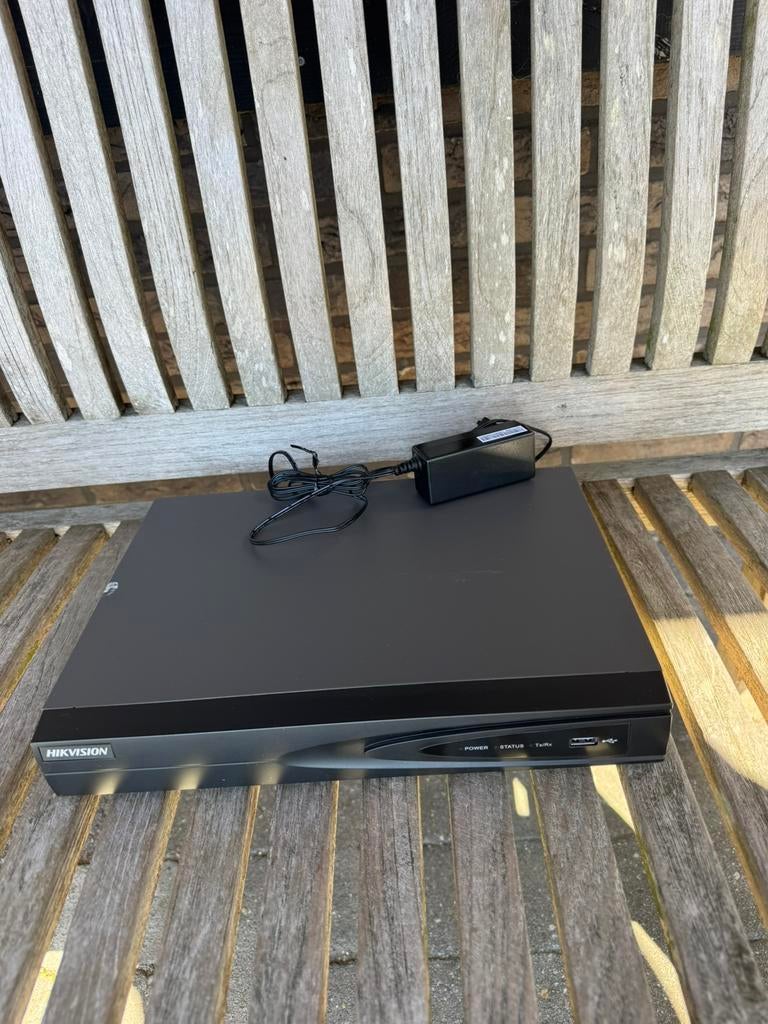 Hikvision DS-7604NXI-K1 4K netwerkvideorecorder, Verzenden, Gebruikt