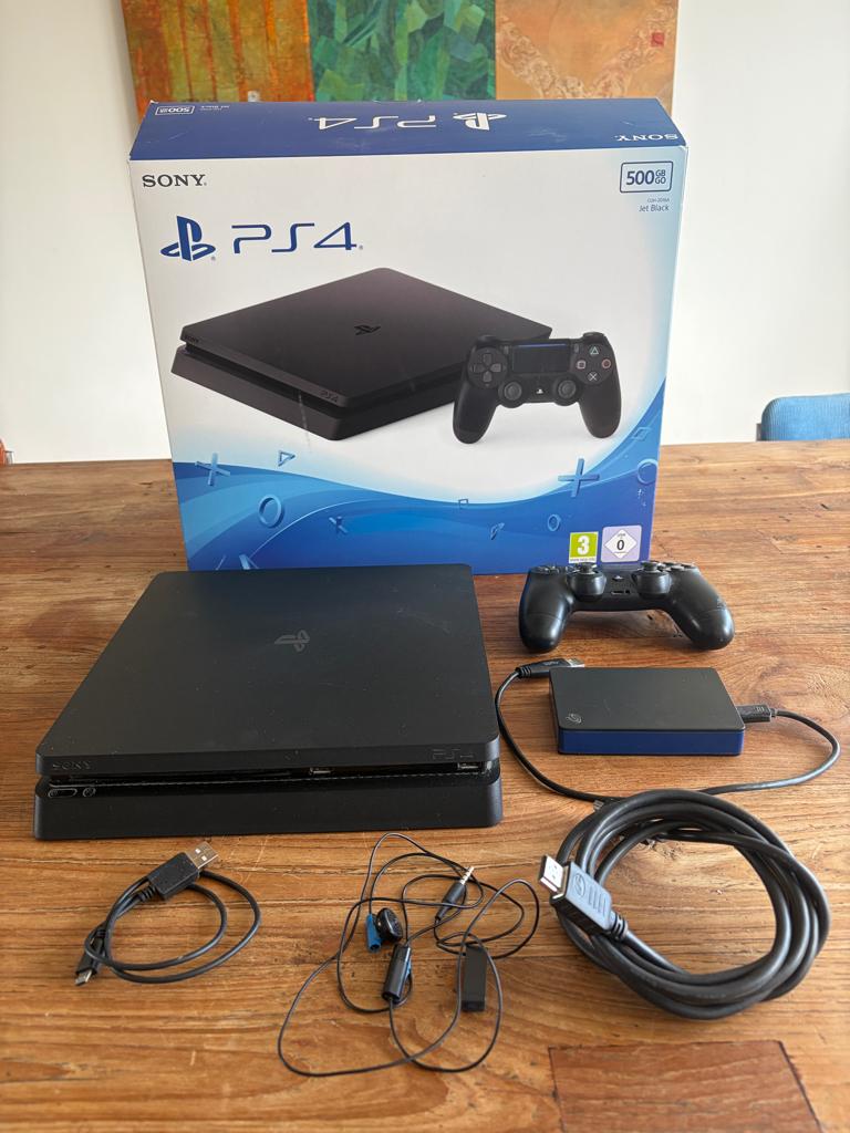 Playstation 4 slim FW 9.0 + 4TB Seagate HDD en orginele doos, Spelcomputers en Games, Ophalen, Met 1 controller, Slim, Met harde schijf