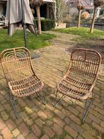 Rieten stoeltjes, onderstel metaal, Ophalen, Gebruikt, Rotan