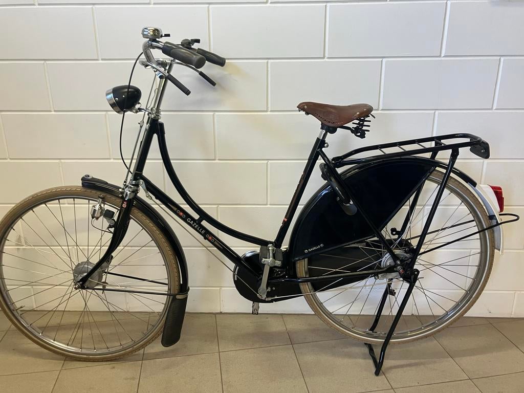 Gazelle omafiets classic in nieuwstaat, 3 versnellingen, 56 cm of meer, Ophalen of Verzenden, Zo goed als nieuw, Versnellingen