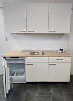 NIEUWE Q-Line Pantry keuken VOORRAAD 180 cm / INNOVARE, Wit, Nieuw, Enkelwandige keuken, Kunststof