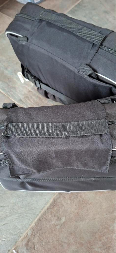 2x Topmark Up Stoelverhoger - Zwart, Kinderen en Baby's, Kinderstoelen, Gebruikt, Overige typen, Ophalen