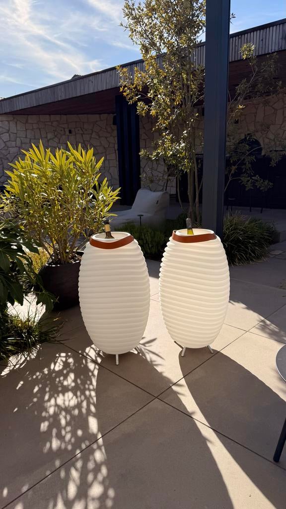 Kooduu Synergie 65: Draadloze Speaker, LED Lamp & Wijnkoeler, Tuin en Terras, Ophalen, Zo goed als nieuw