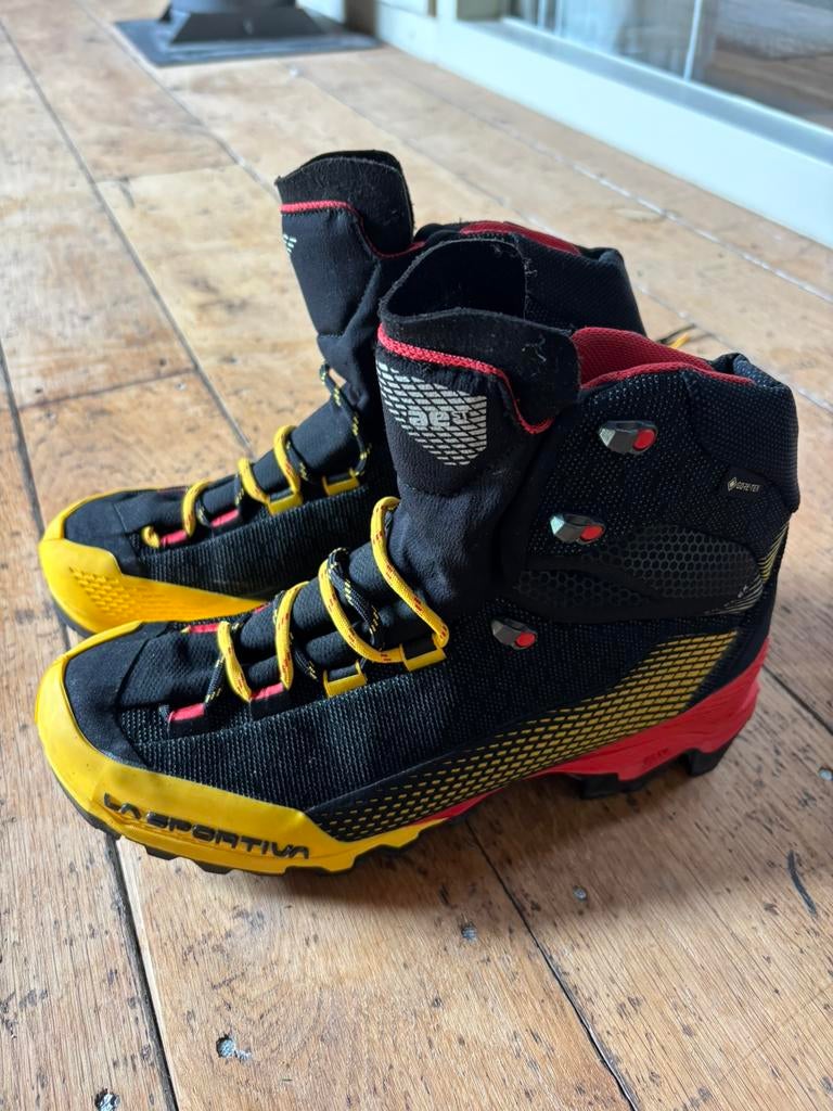 La sportiva bergschoenen C/D mt 42,5., Sport en Fitness, Bergsport en Wandelen, Ophalen of Verzenden, Zo goed als nieuw, Schoenen