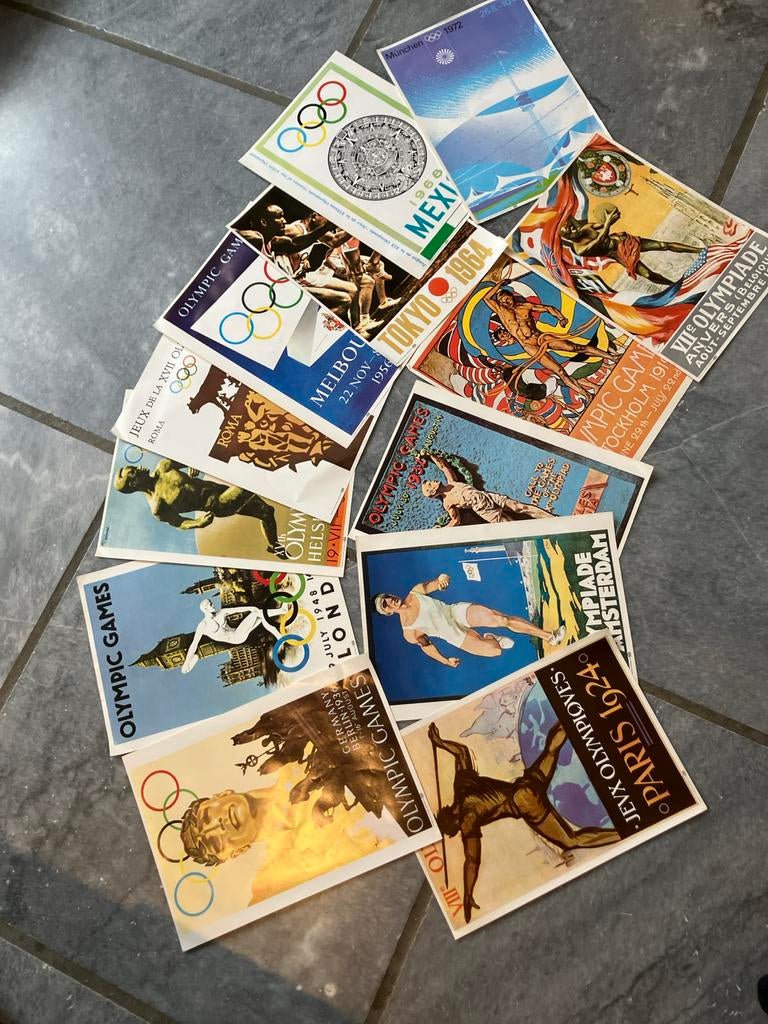 A3 Posters Olympische Spelen 1912-1972 (13 stuks), Ophalen, Gebruikt, Overige sporten, Poster, Plaatje of Sticker