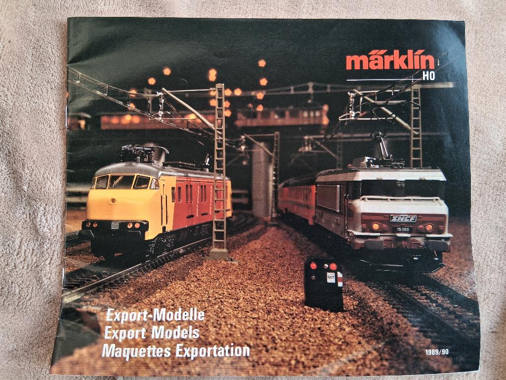 Modeltreinen Tijdschrift Märklin., Ophalen, Gelijkstroom of Wisselstroom, Boek, Tijdschrift of Catalogus, Zo goed als nieuw