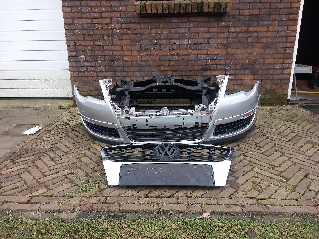 Voorbumper Volkswagen Passat LA7W kleur, Auto-onderdelen, Ophalen, Volkswagen, Bumper