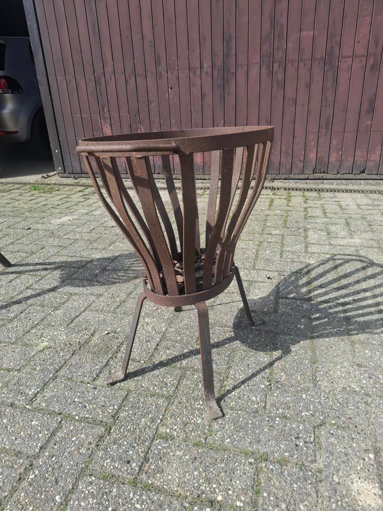 Robuuste Vuurkorf - Gezellige Warmte voor Buiten, Tuin en Terras, Vuurkorven, Gebruikt, Vuurkorf, Ophalen of Verzenden