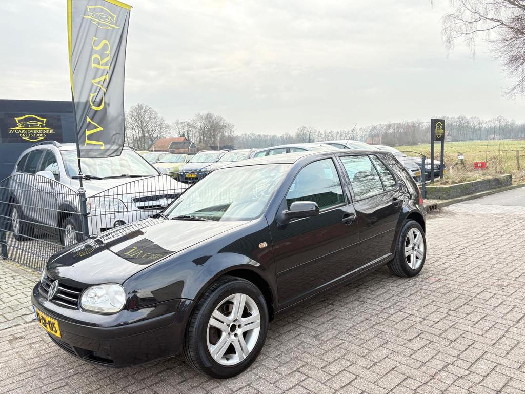 Volkswagen Golf 1.8-5V Comfortline AIRCO,CENTRALE DEURVERGRE, Auto's, 125 pk, Gebruikt, 4 cilinders, Zwart