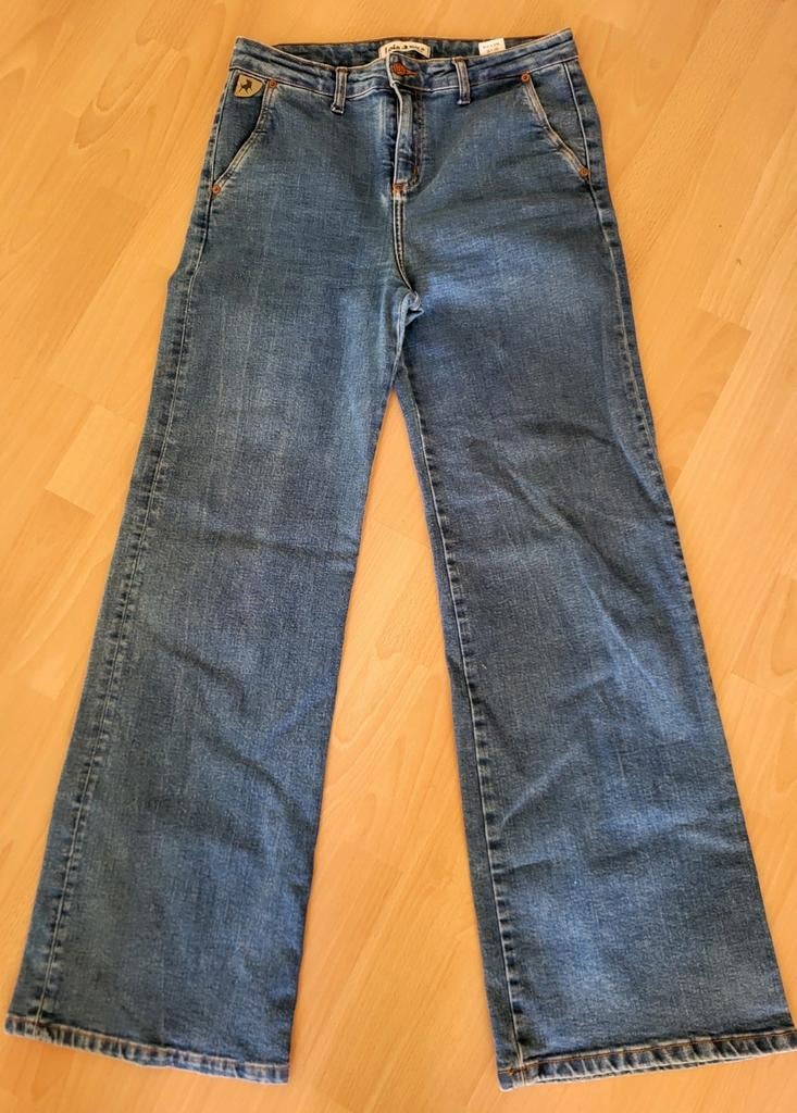 Lois wide leg spijkerbroek in maat 29-32 nieuwstaat, Blauw, Ophalen of Verzenden, Zo goed als nieuw, W30 - W32 (confectie 38/40)