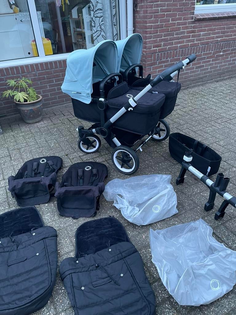 Bugaboo Donkey 3 Twin Kinderwagen met accessoires, Kinderen en Baby's, Kinderwagens en Combinaties, Ophalen, Bugaboo, Zo goed als nieuw