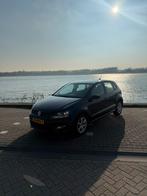 Volkswagen Polo 1.2 51KW 2011 Zwart, Auto's, Voorwielaandrijving, 972 kg, 40 €/maand, 1198 cc