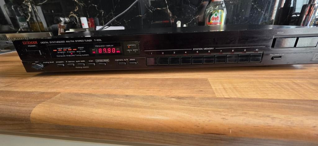 Luxman T-102L digitale AM/FM stereo tuner, Audio, Tv en Foto, Tuners, Ophalen
