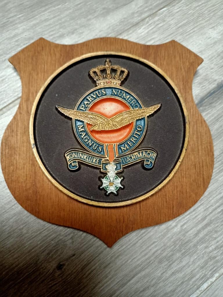 Embleem Luchtmacht, Wandschild Koninklijke Luchtmacht, KLu, Ophalen of Verzenden, Luchtmacht, Nederland, Embleem of Badge
