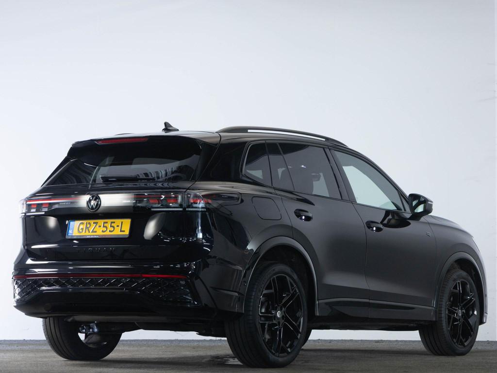 Volkswagen Tiguan R-Line 1.5 272 PK eHybrid | LED Matrix IQ, Adaptive Cruise Control, 4 cilinders, 2000 kg, 150 min