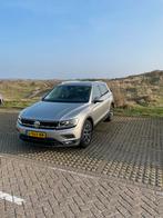 Volkswagen Tiguan 1.5 TSI ACT 150pk DSG 2019 Grijs, 4 cilinders, Navigatiesysteem, Alcantara, 75 €/maand