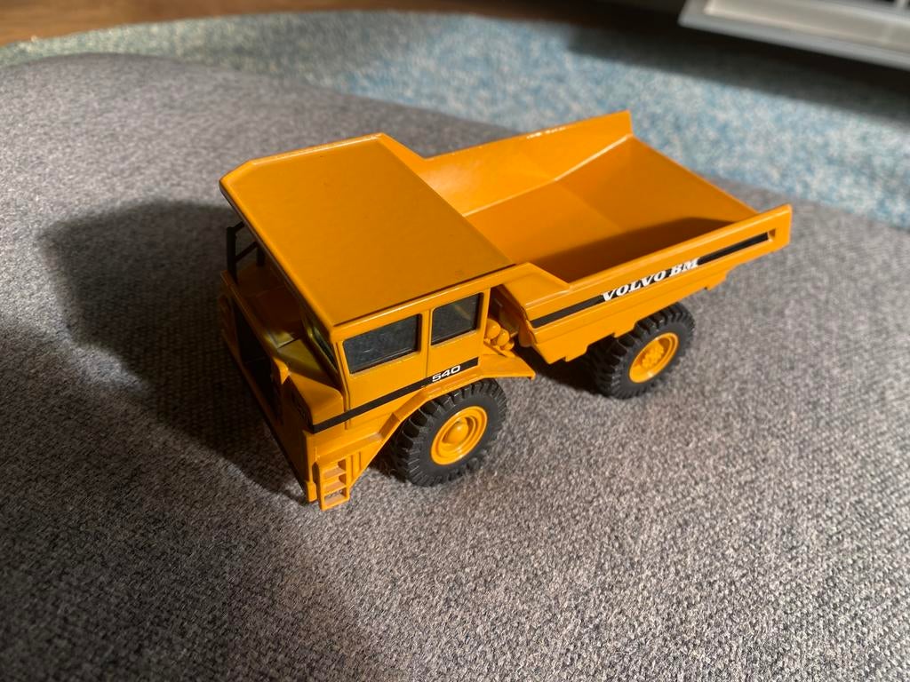 Volvo dumper - model 540, Ophalen of Verzenden, Zo goed als nieuw, Overige typen