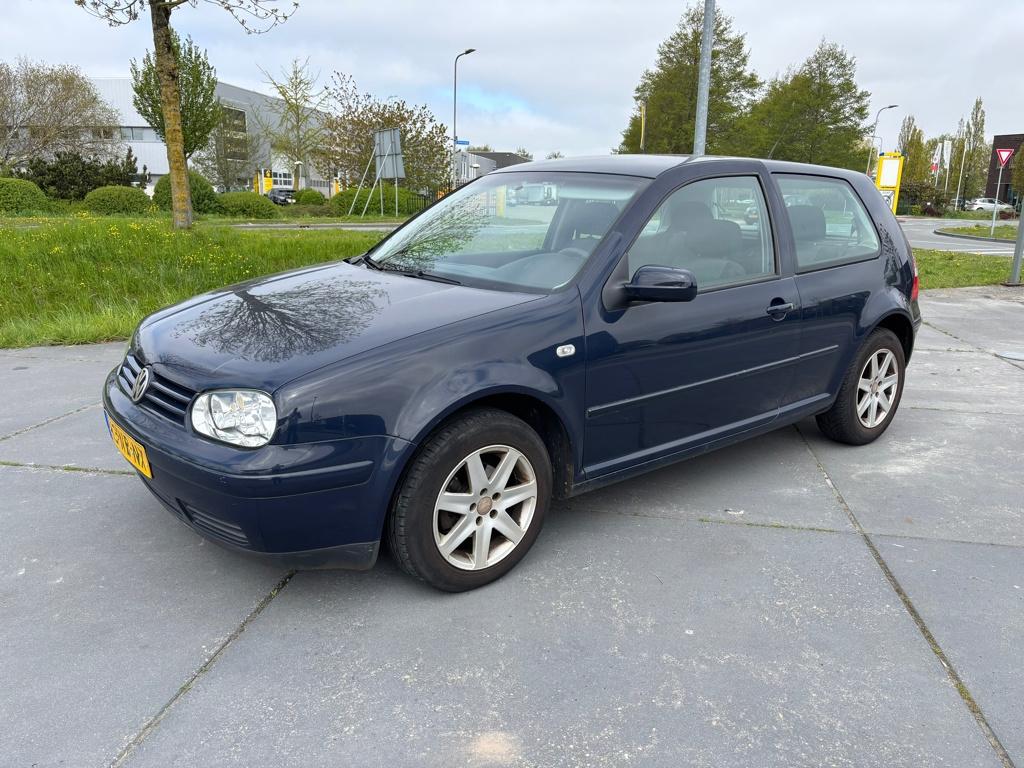 Volkswagen Golf 1.4-16V Ocean, Voorwielaandrijving, Gebruikt, Zwart, Elektrische ramen