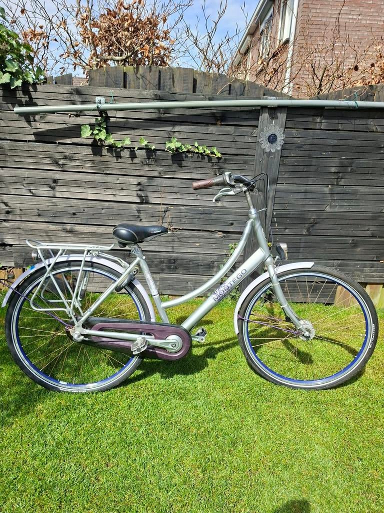MONTEGO DAMESFIETS 28 INCH 3 VERSNELLINGEN, Fietsen en Brommers, Fietsen | Dames | Damesfietsen, Overige merken, Gebruikt, Versnellingen