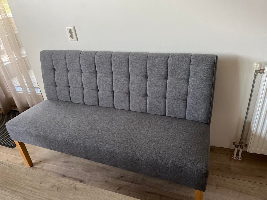 Grijze eettafelbank, Ophalen