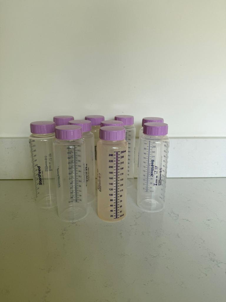 Bewaar flesjes moedermelk, Kinderen en Baby's, Babyvoeding en Toebehoren, Ophalen of Verzenden, Zo goed als nieuw, Overige typen