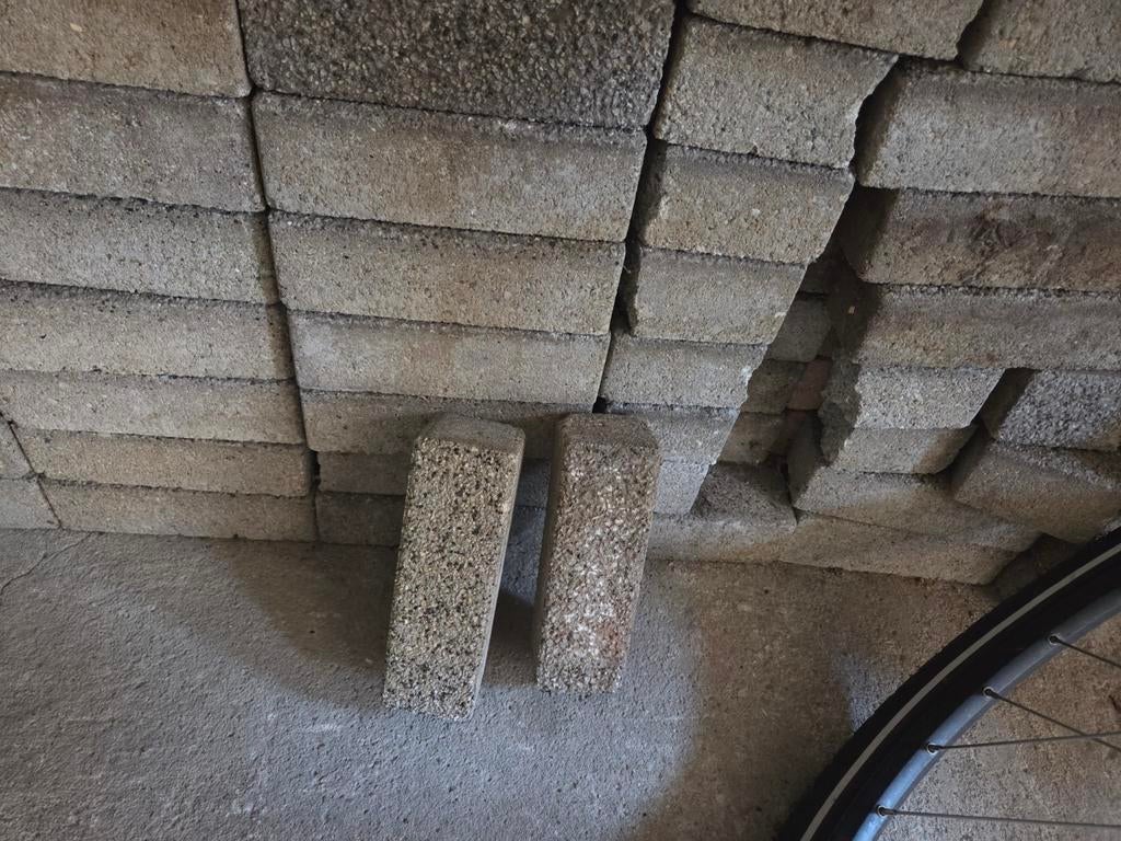 grijze klinkertjes gratis af te halen, Tuin en Terras, Ophalen of Verzenden