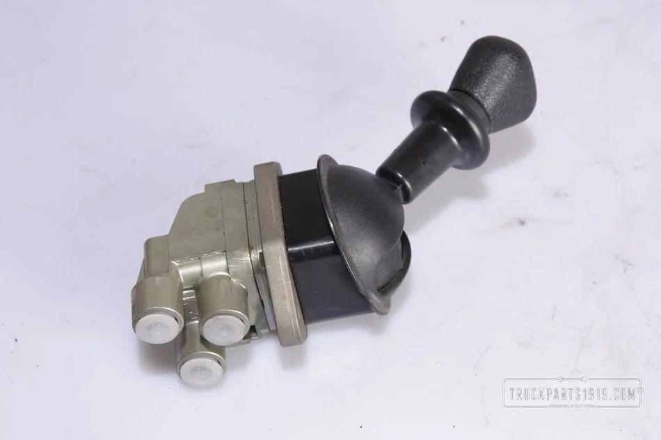 Knorr-Bremse Brake System Handremventiel DAF XF 105, Auto-onderdelen, Vrachtwagen-onderdelen, Ophalen, Gebruikt