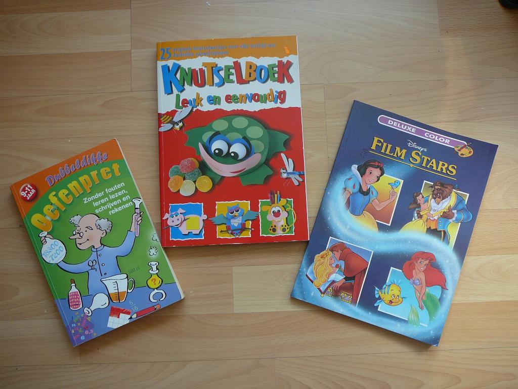 3 kindervakantieboeken, Ophalen of Verzenden, Non-fictie