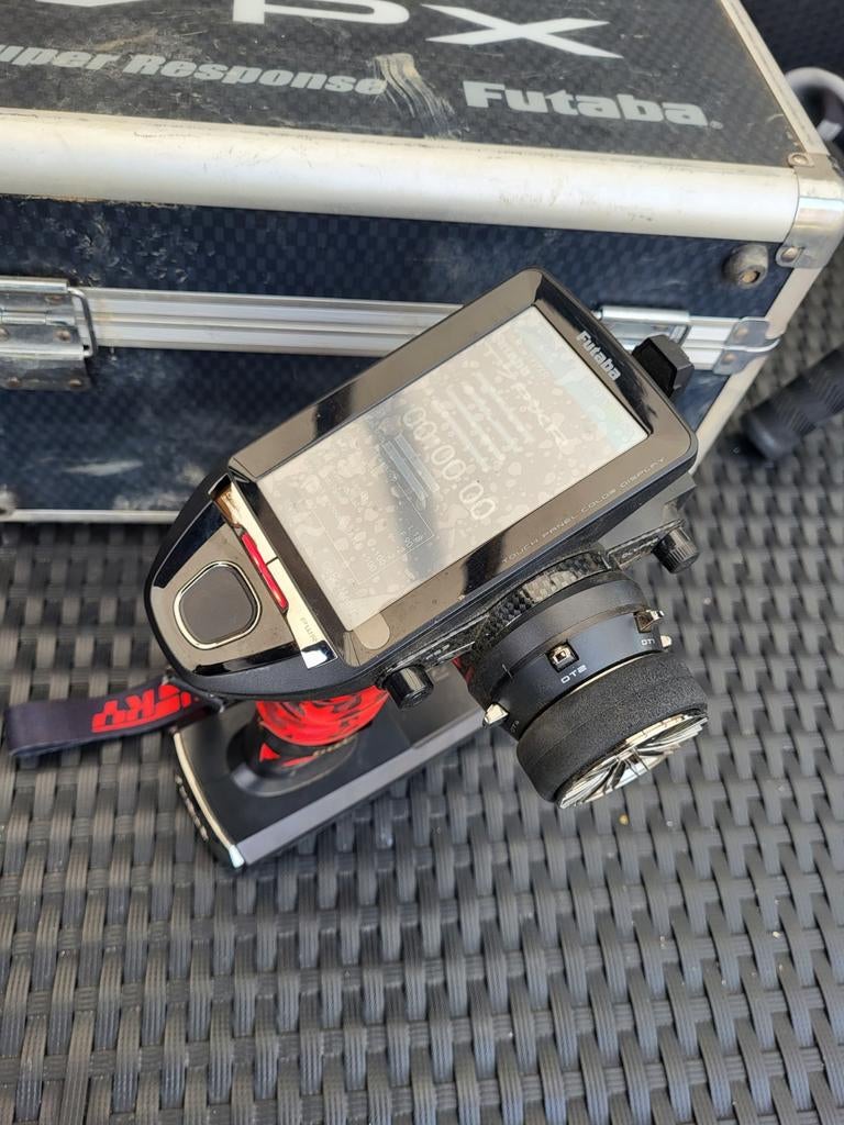 Futaba 7px r, Hobby en Vrije tijd, Modelauto's | 1:5 tot 1:12, Ophalen of Verzenden, Auto