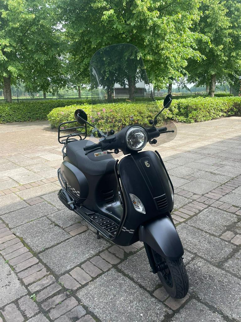 Mooie BTC RIVA scooter te koop!, Fietsen en Brommers, Zo goed als nieuw, Benzine, Ophalen, Overige merken