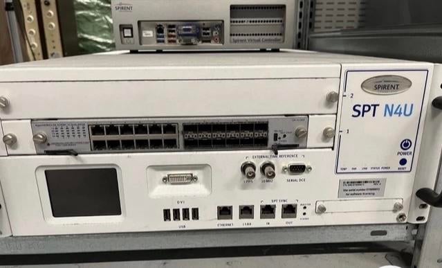 Spirent SPT N4U Server - Krachtige Netwerktestoplossing, Ophalen, Gebruikt, Onbekend