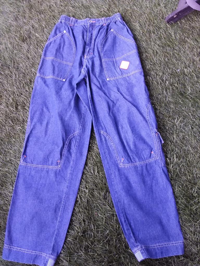 Oilily jeans. Maat 176, Ophalen of Verzenden, Zo goed als nieuw, Blauw, W28 - W29 (confectie 36)
