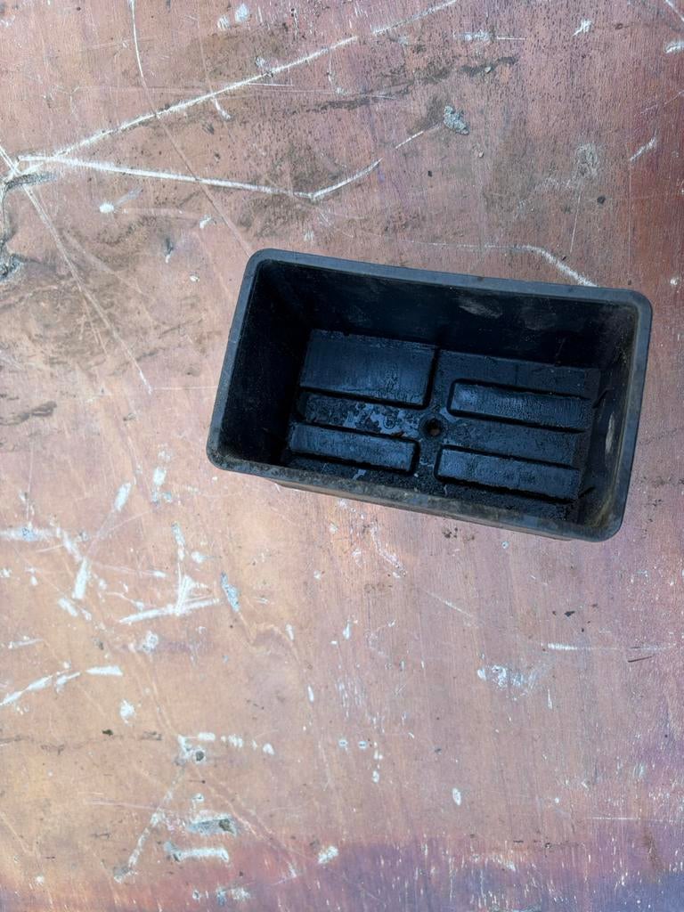 Piaggio skipper lx accu bakje, Ophalen