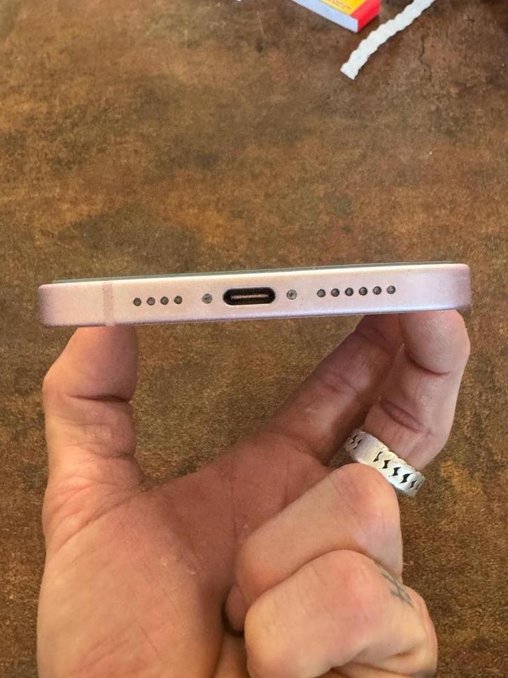 iPhone 15 Plus 128 GB Roze, Telecommunicatie, Mobiele telefoons | Apple iPhone, Zo goed als nieuw, 128 GB, Zonder abonnement, Zonder simlock