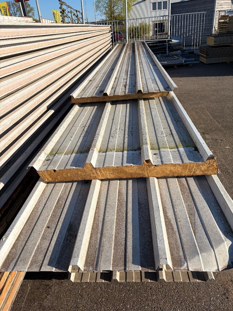 Sandwich paneel, dakplaat, isolatie paneel ( 305 )