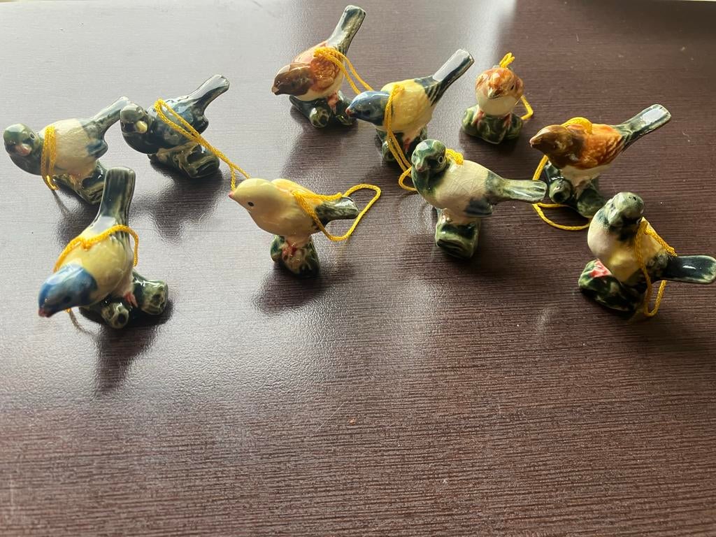 10 porseleinen miniatuur vogeltjes (Pasen), Ophalen of Verzenden, Gebruikt, Vogel, Beeldje of Figuurtje