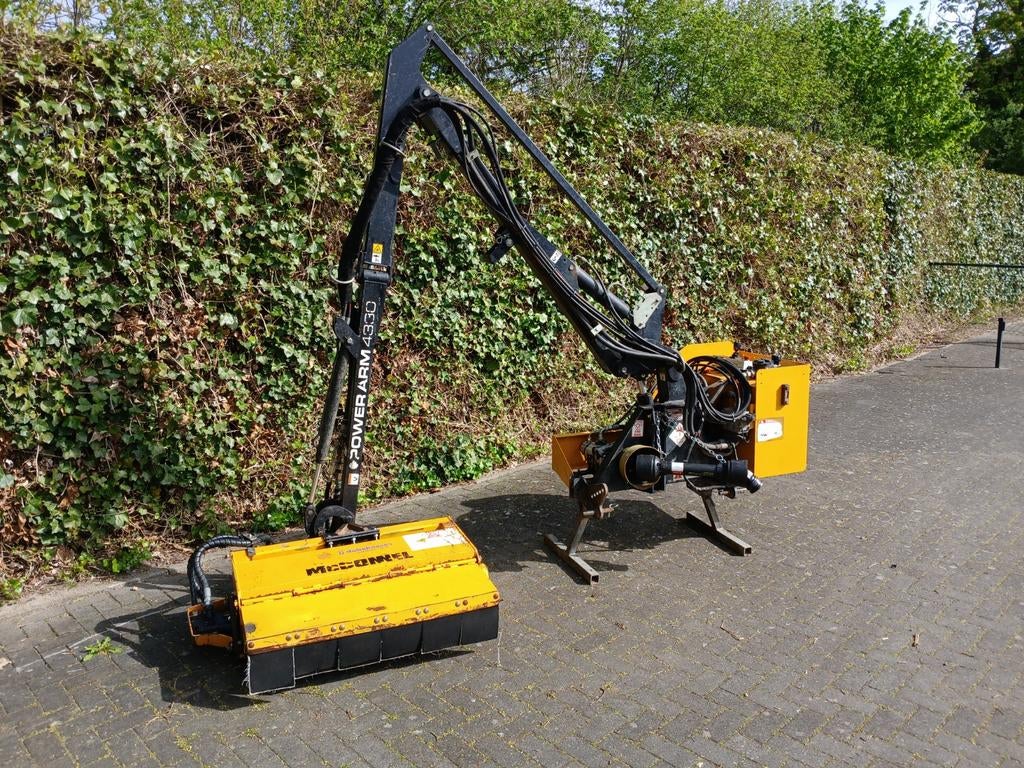 18-04 Te Koop! Mcconnel PA4330 Maaiarm., Zakelijke goederen, Agrarisch | Werktuigen, Ophalen of Verzenden