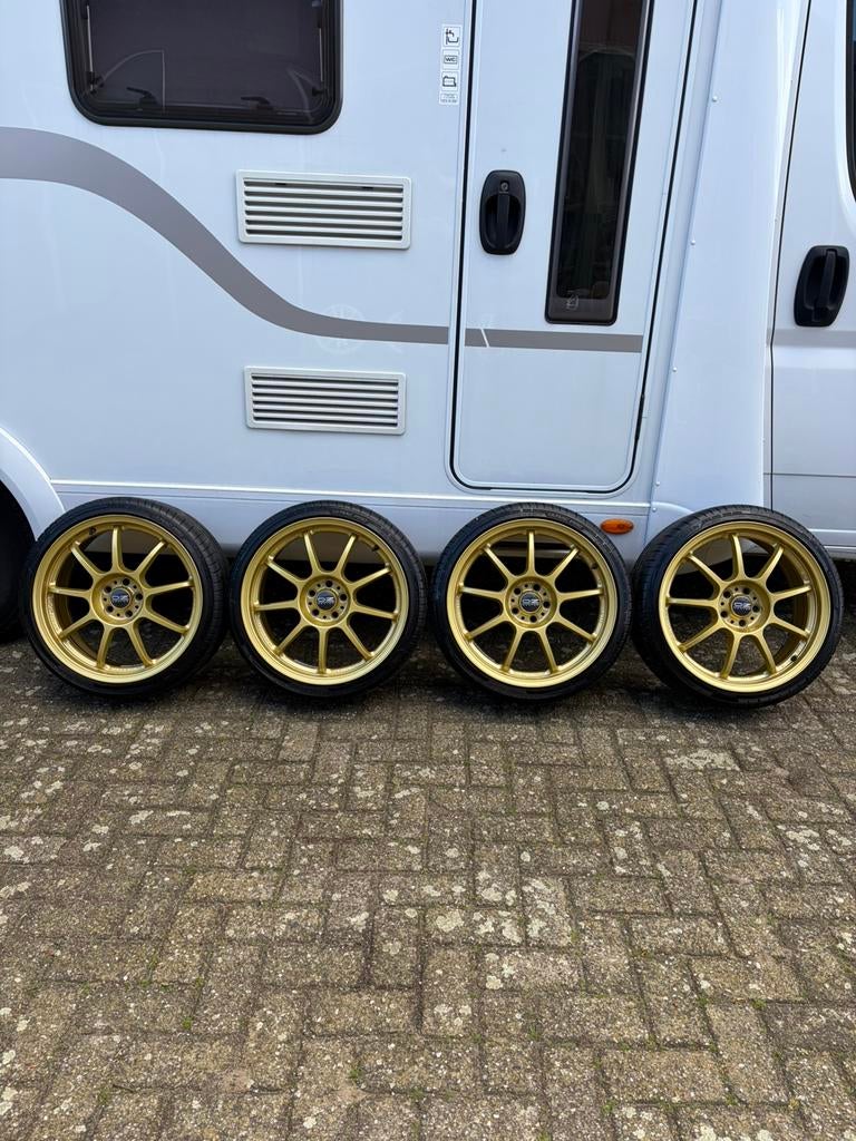 Oz alleggerita (ultraleggera) wielset velgen 5x100 et48 7.5j, Auto-onderdelen, 18 inch, 215 mm, Velg(en), Verzenden