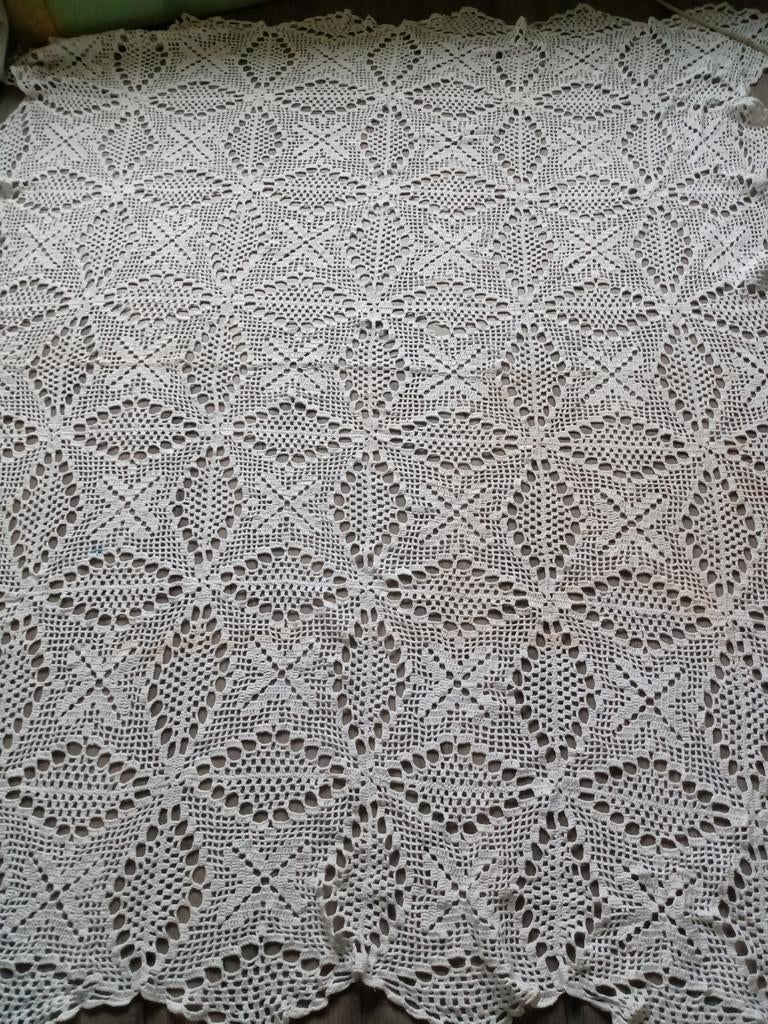 Gehaakte sprei/kleed, Antiek en Kunst, Ophalen of Verzenden