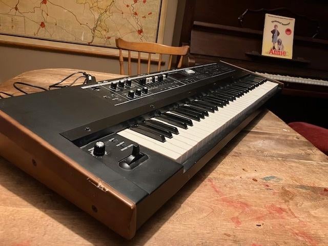 Roland VR-730  Live Performance Keyboard, Muziek en Instrumenten, Gebruikt, Roland, Midi-aansluiting, Overige aantallen