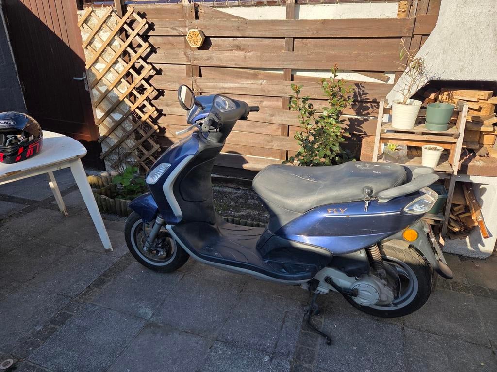 Piaggio Fly Scooter - Blauw, gebruikt, maar Goede Staat, Fietsen en Brommers, Scooters | Piaggio, Gebruikt, Maximaal 45 km/u, Ophalen of Verzenden