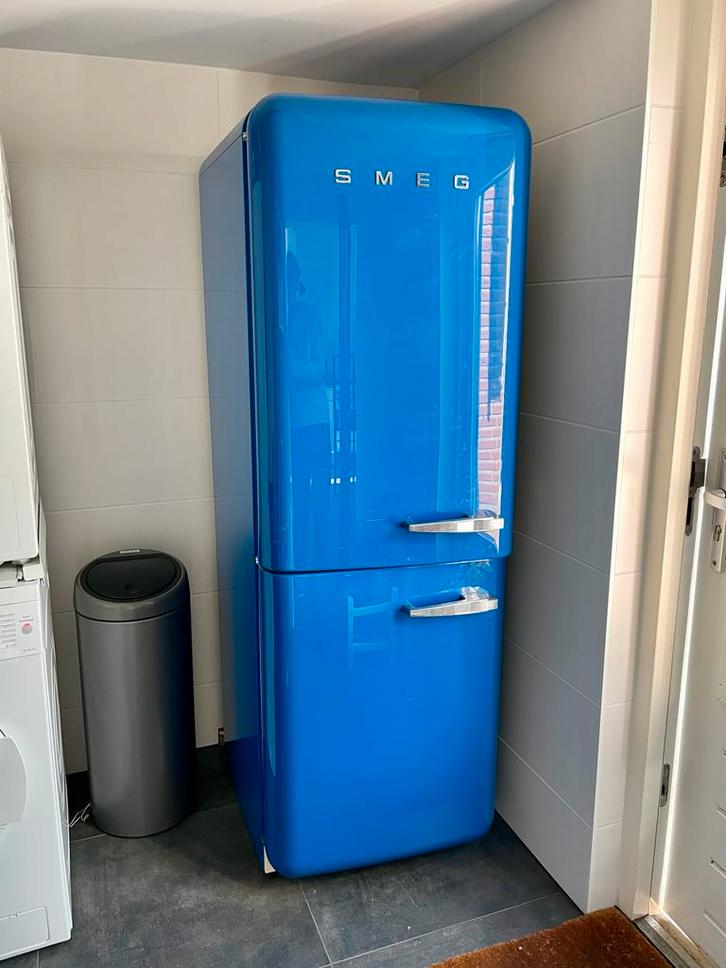 SMEG Koelvriescombinatie - Blauw, Witgoed en Apparatuur, Koelkasten en IJskasten, Gebruikt, Met aparte vriezer, 200 liter of meer