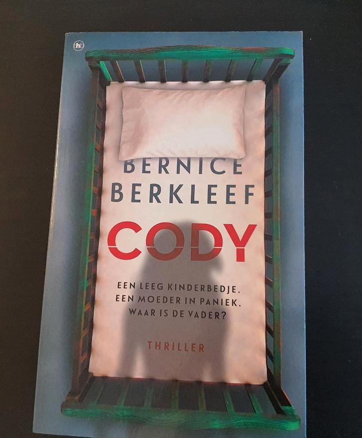 Cody – Bernice Berkleef, Boeken, Thrillers, Gelezen, Nederland, Ophalen of Verzenden