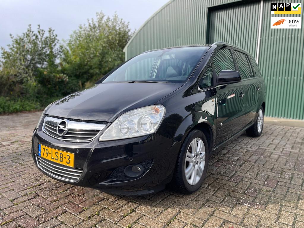 Opel Zafira 1.8 Cosmo 7prs Navi/ Parkeer sensoren/ Cruise/ A, Auto's, Opel, Voorwielaandrijving, Gebruikt, Zwart, 4 cilinders