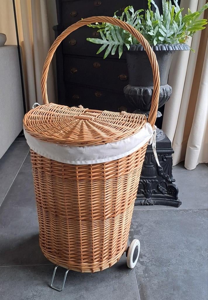 Vintage rotan rieten trolley, Ophalen of Verzenden