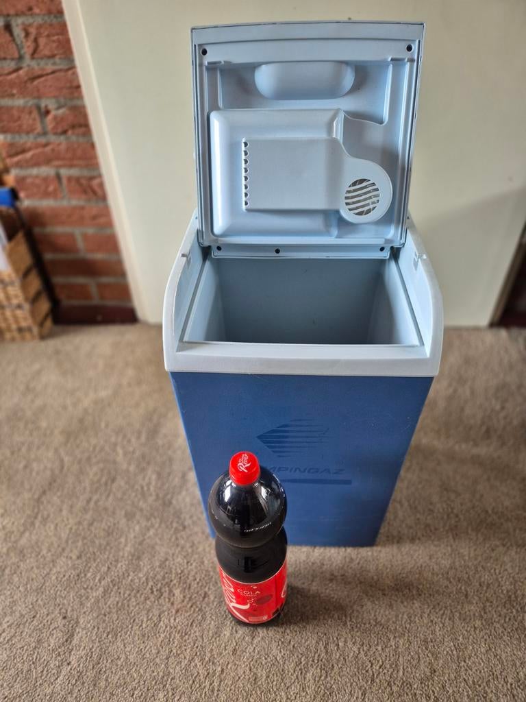 Koelbox electrisch 12 volt, Ophalen of Verzenden, Zo goed als nieuw, Elektrisch
